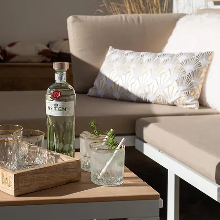 Domo De Oro 바야사드리니아