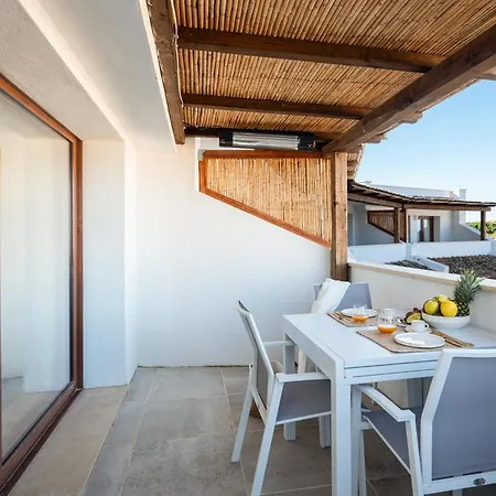 Domo De Oro Apartment Baja Sardinia