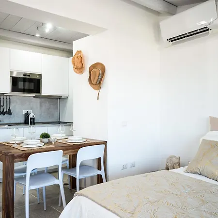 Domo De Oro Apartment *